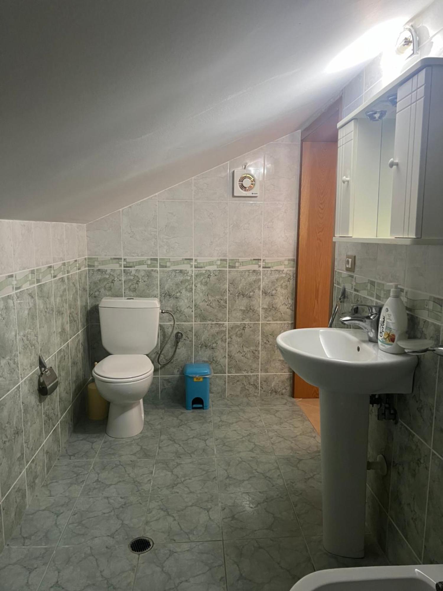 Flower Terrace Apartment Gjirokastër Exterior foto